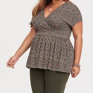 Torrid Super Soft Surplice Baby Doll Tee size 1X New with tags